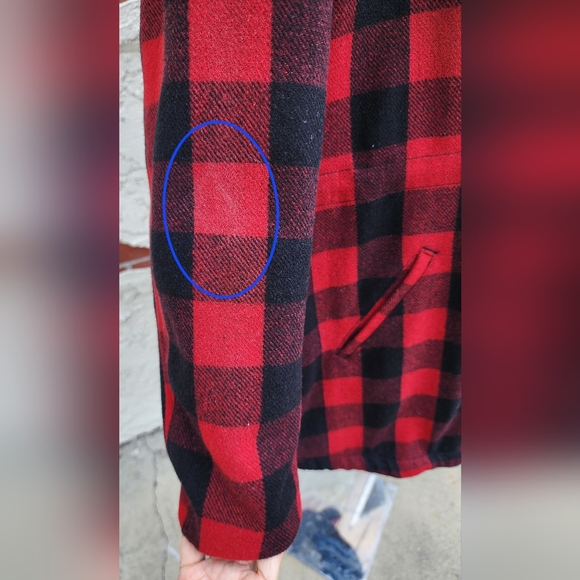 Large LEVI'S red black Buffalo plaid checkers hooded coat jacket quilted lining - Picture 15 of 16